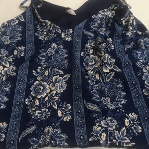 FINAL MARKDOWN Ladies’ Urban Episode Cami-style Top (M)